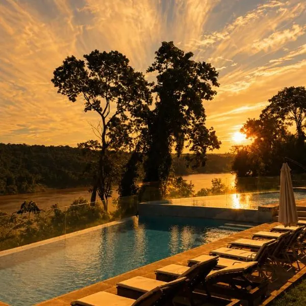 Tupa Lodge Selva y Rio، فندق في بويرتو إجوازو
