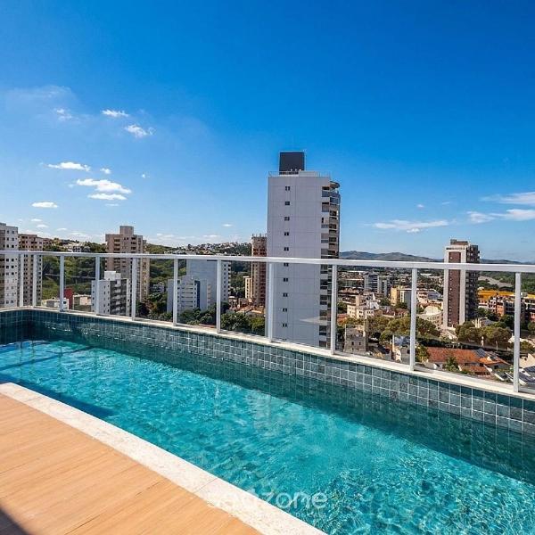 Aconchego em Cond. c/ piscina no centro MSU1204