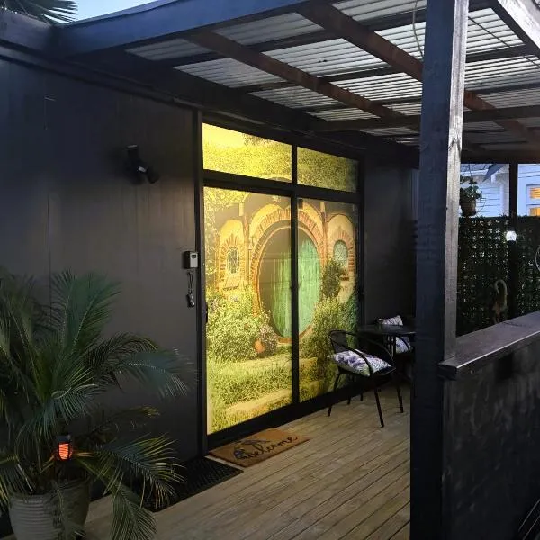 Highway to Hobbiton Guesthouse - Matamata Central Location, hotel in Matamata
