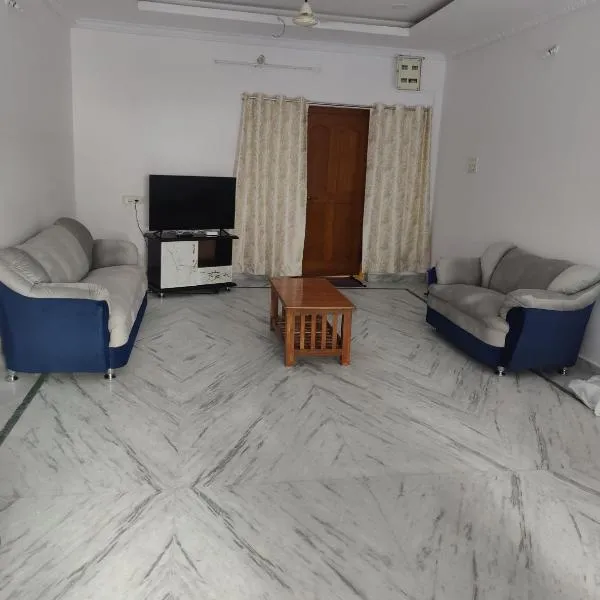 Ajantha Homestays 3BHK in Hyderabad - West, hotel v destinaci Hajdarábád