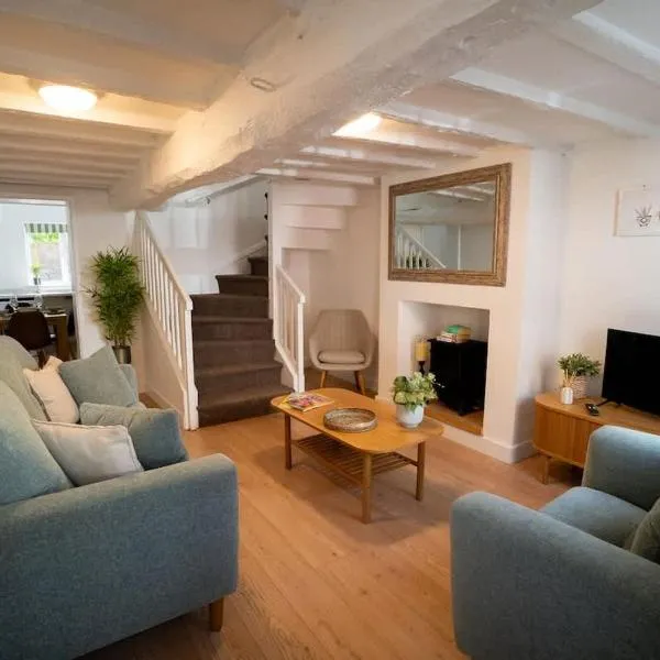 Cosy 2-Bed Cottage in Historic Darley Abbey: Darley Abbey şehrinde bir otel