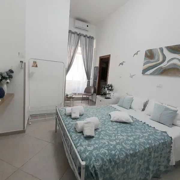 Falanga Family Guests Accommodation, hotel di Civitavecchia