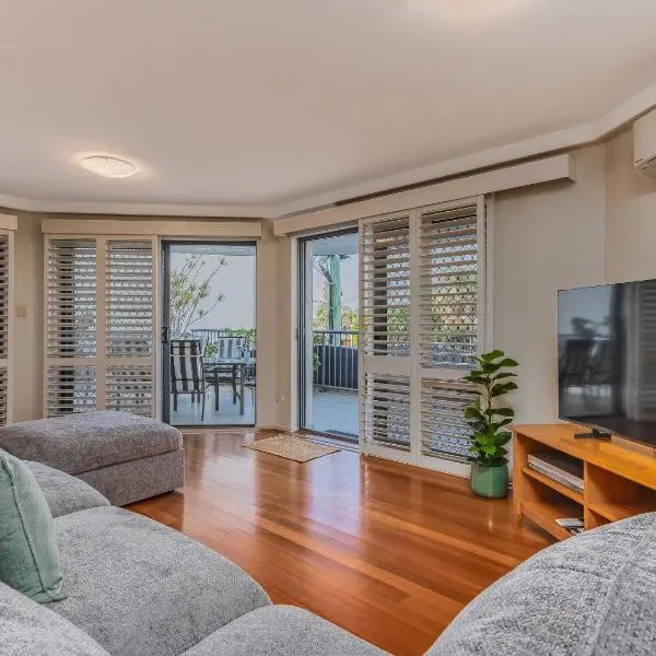 Breakwater Views Apartment 2 Cabarita Beach, hotel in Cabarita Beach