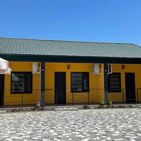 MANGO hotel, Hotel in Satoka