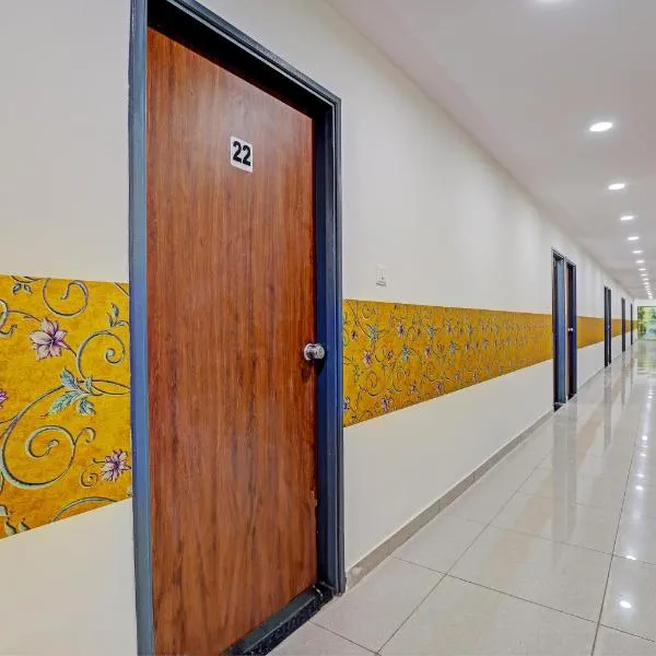 Collection O KANHA INN, hotel in Hālol