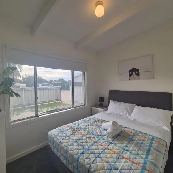 Esperance Little Units 2, hotel in Esperance