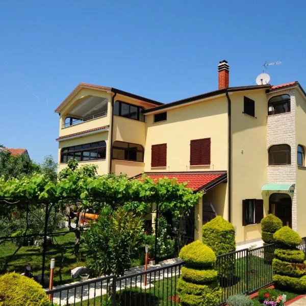 CASA Gabrijela, hotel in Poreč