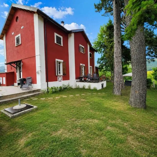 Antico Chalet Momosa Maxi, hotel v destinácii Ovindoli