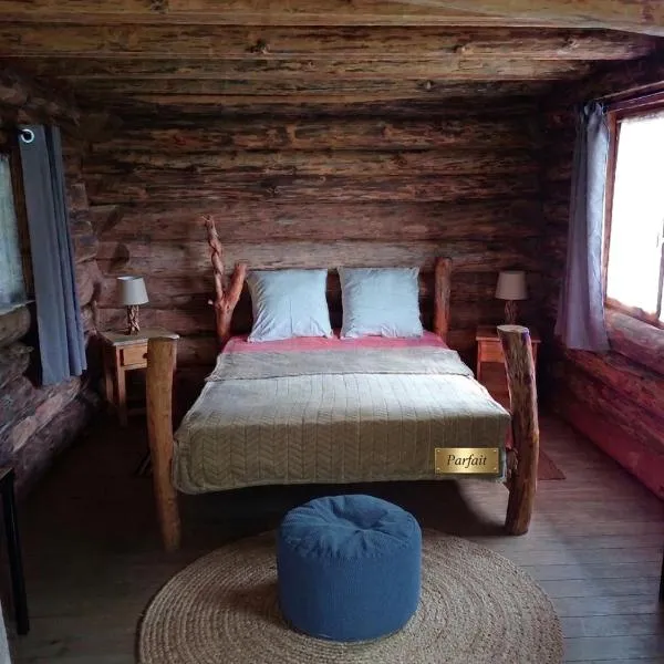 Le nid de bois insolite, hotel in Haget