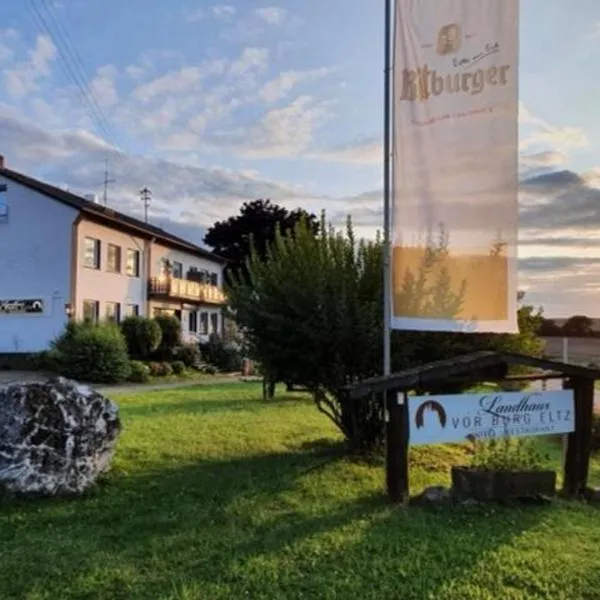 Landhaus vor Burg Eltz, hotel en Wierschem