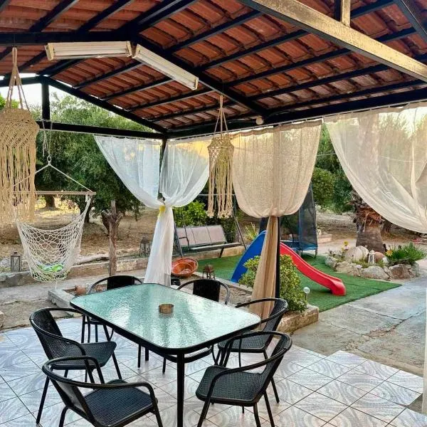 Viesnīca Louloudakis Apartment pilsētā Koskinou