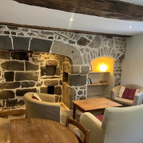 Gîtes Taïga Aventure, hotel v mestu Cisternes-la-Forêt