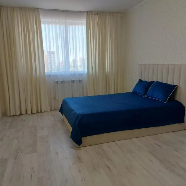 Уютная однокомнатная квартира в центре возле Акимата, hotel Türkistan városában