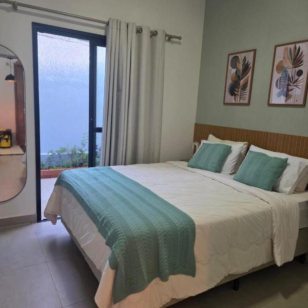 Casa nova e aconchegante em condomínio