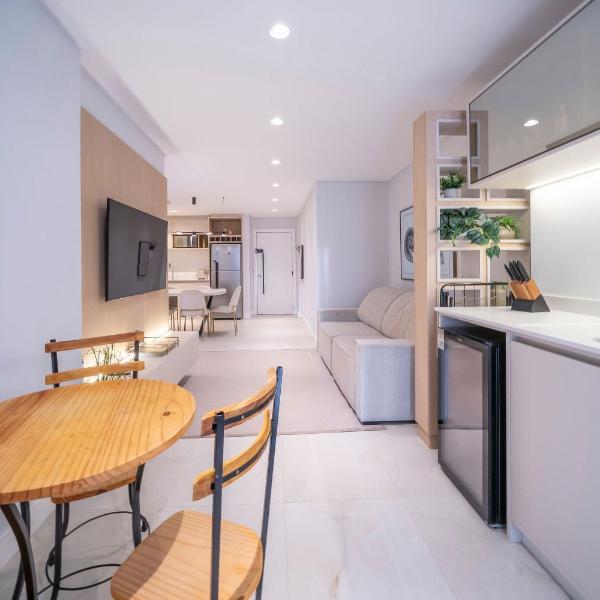 Del Greco 502 - Apartamento em Bombas - 2 quartos - Conforto e ótima Localização.