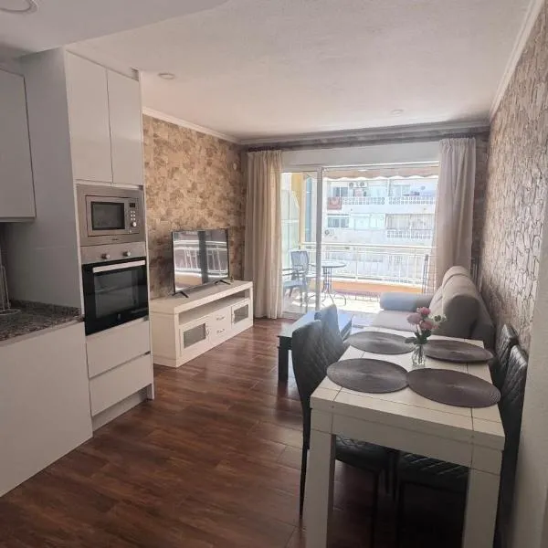 Sunny Terrace Apartment – hotel w mieście Torrevieja