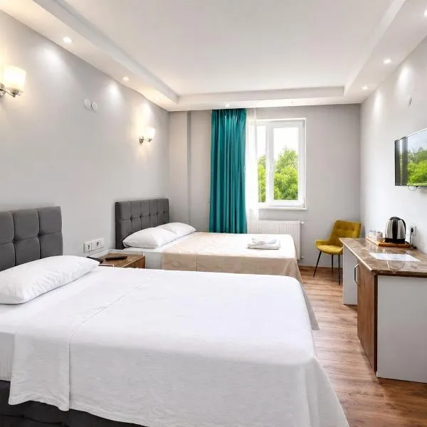 Mavi OTEL BOUTİQUE RESTAURANT, готель у місті Mahmutlu