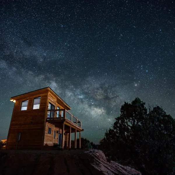 캐나브에 위치한 호텔 Tiny Cabin #2 at The Cedars