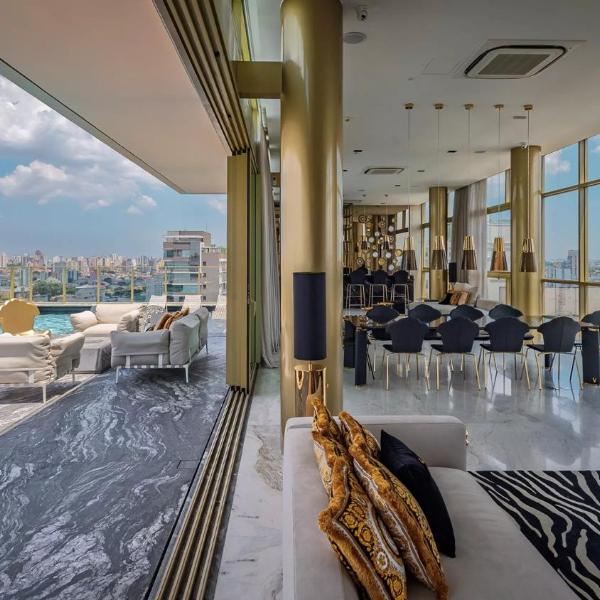 1902 - Studio Versace com design exclusivo, completo com ar condicionado e workspace - Próximo ao parque Ibirapuera