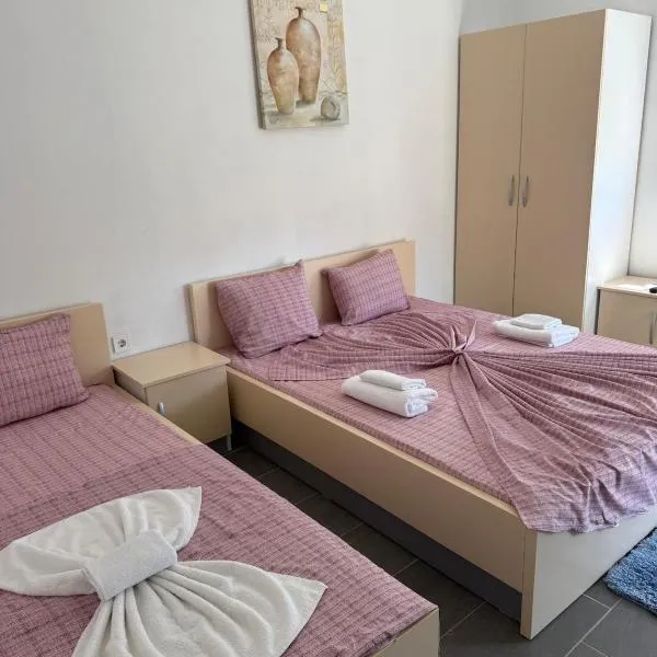 Bella Montenegrina Apartments, hotel in Dobra Voda