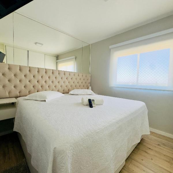 Apartamento com três quartos e ar-condicionado - Foto 2