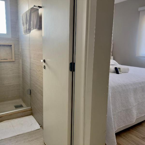 Apartamento com três quartos e ar-condicionado - Foto 3