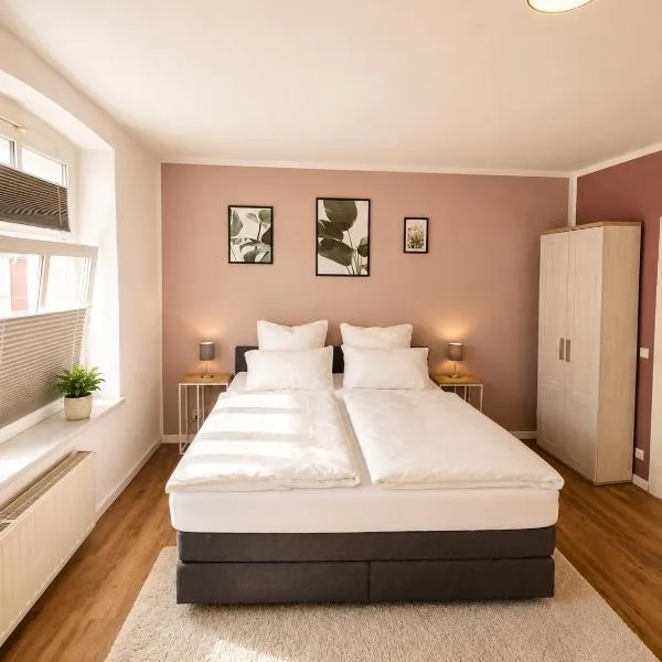 Stilvolles Altbau-Apartment in zentraler Lage mit Workspace, hotel em Schwerin