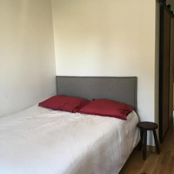 Jolie chambre chez l habitant avec salle de bains privative à proximité de Montpellier et du tramway, hotell sihtkohas Jacou