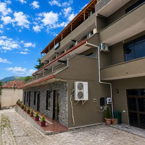 Hotel Belvedere, מלון בפוגרדץ