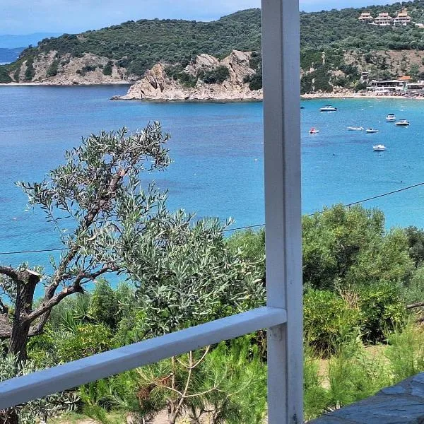 CALMA Beach House, ξενοδοχείο στην Αμμουλιανή