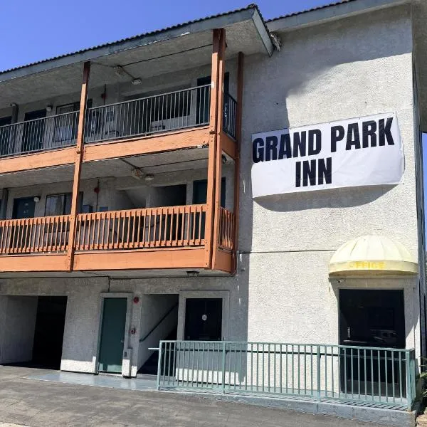 Grand Park Inn Anaheim Maingate, hotel en Anaheim