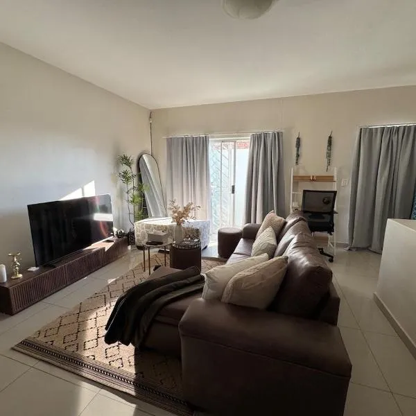 BTQ Suites, Hotel in Windhoek