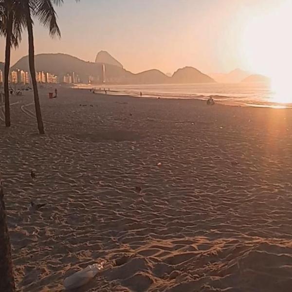Copacabana Premium - Posto 5, 100 meters from the beach - Foto 2