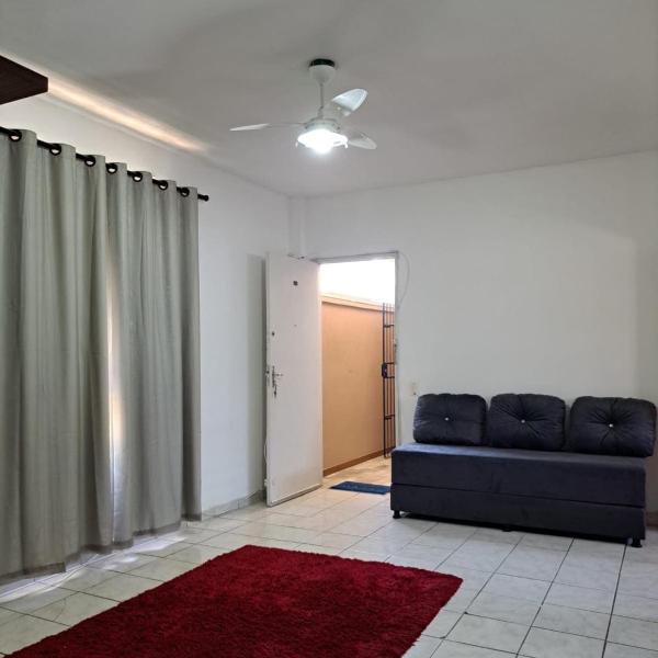 Apartamento a 150 metros do mar de Itapuã