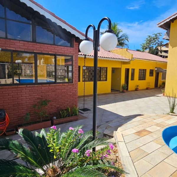 Casa com Piscina Aquecida para até 14 pessoas 600 m da Praia - Foto 5
