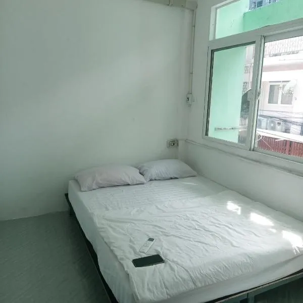Urban Nest Hostel photo 2