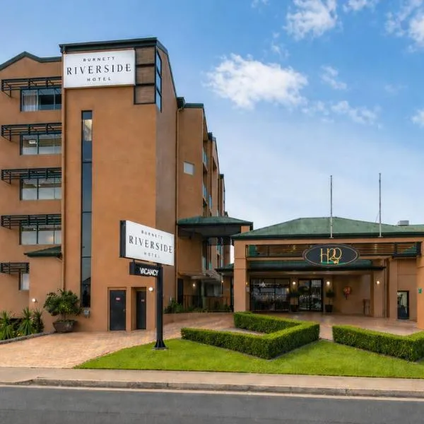 Burnett Riverside Hotel, hotel sa Bundaberg