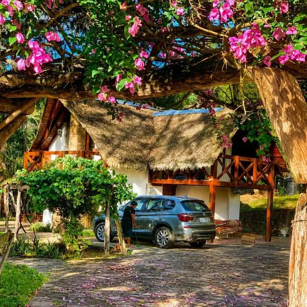 Valle Verde Lodge - Bosque, hotel sa Samaipata