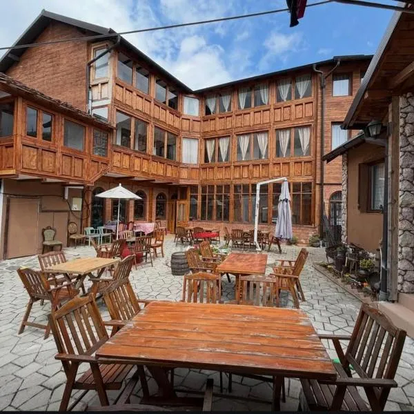 Etno kuca Petrovic, hotel sa Štrpce