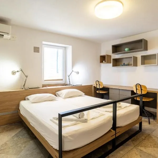 Casa Riccobon 5, hotel in Koper