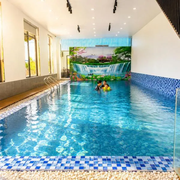 Solwind Riverside, hotel u gradu Da Nang