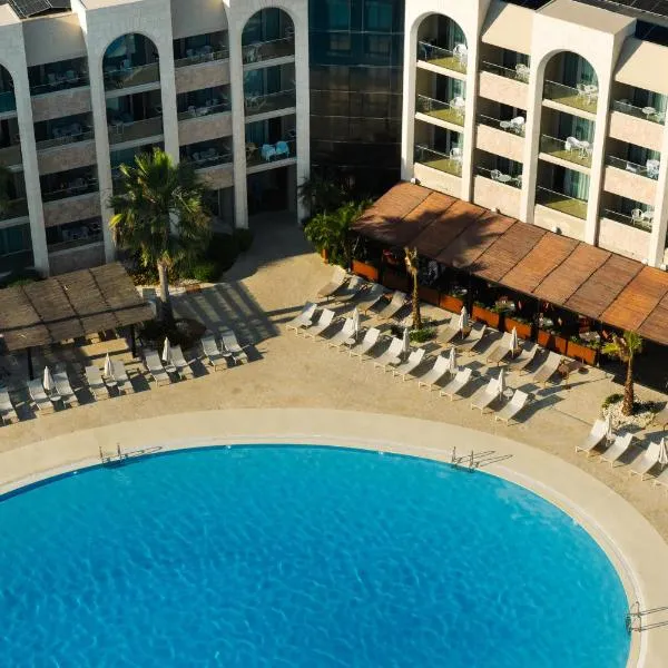 Falésia Hotel - Adults Only, hotel di Albufeira