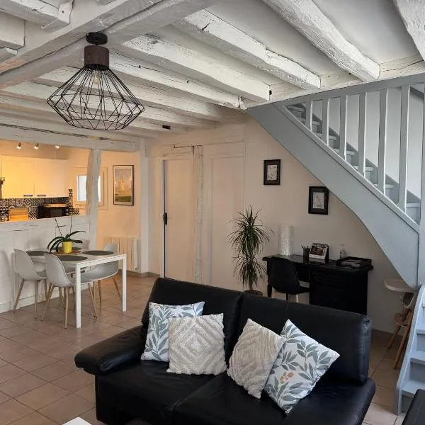 Le Marais Vous - Duplex en centre-ville., hótel í Provins