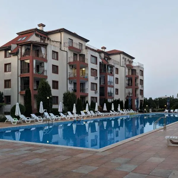 Green, Green Grass of Home, ξενοδοχείο σε Aheloy