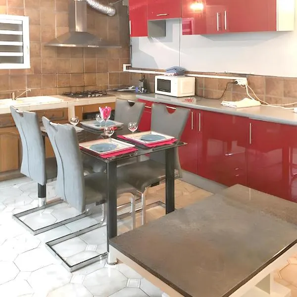 Studio charmant à Saint-Pierre avec jardin clos - 50 m², hotel u gradu Sen-Pier