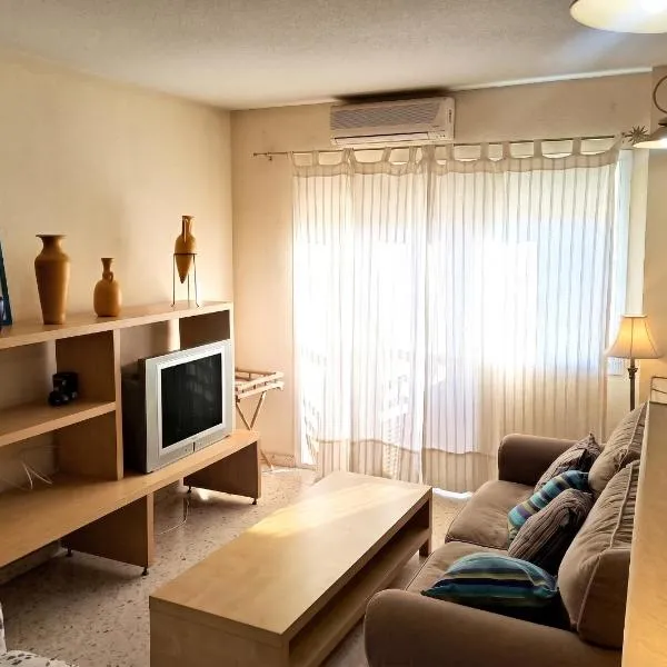 Spacious Apartment in Isla Cristina near Beaches, 115 m², hotell sihtkohas Isla Cristina