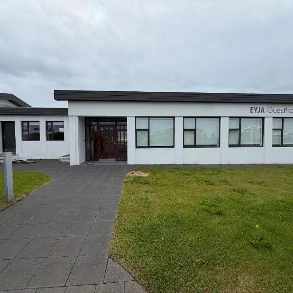 Sandgerði에 위치한 호텔 Eyja Guesthouse