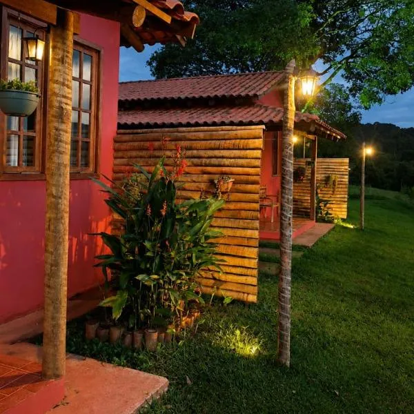 Chalés do Campo, hotel in Pirenópolis