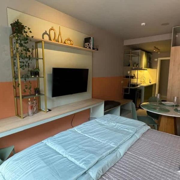 Studio novo cama Queen prox Metrô Paraiso IVM34 - Foto 5