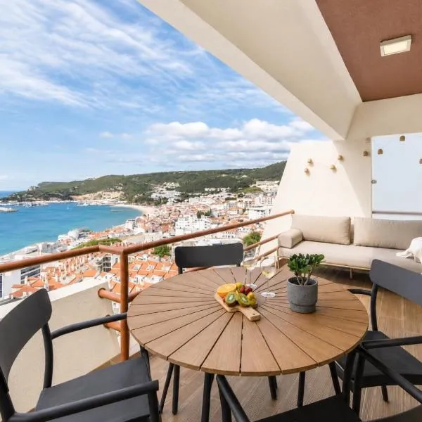 Maravista Sea View Apartment with Balcony and Parking, hotell sihtkohas Sesimbra